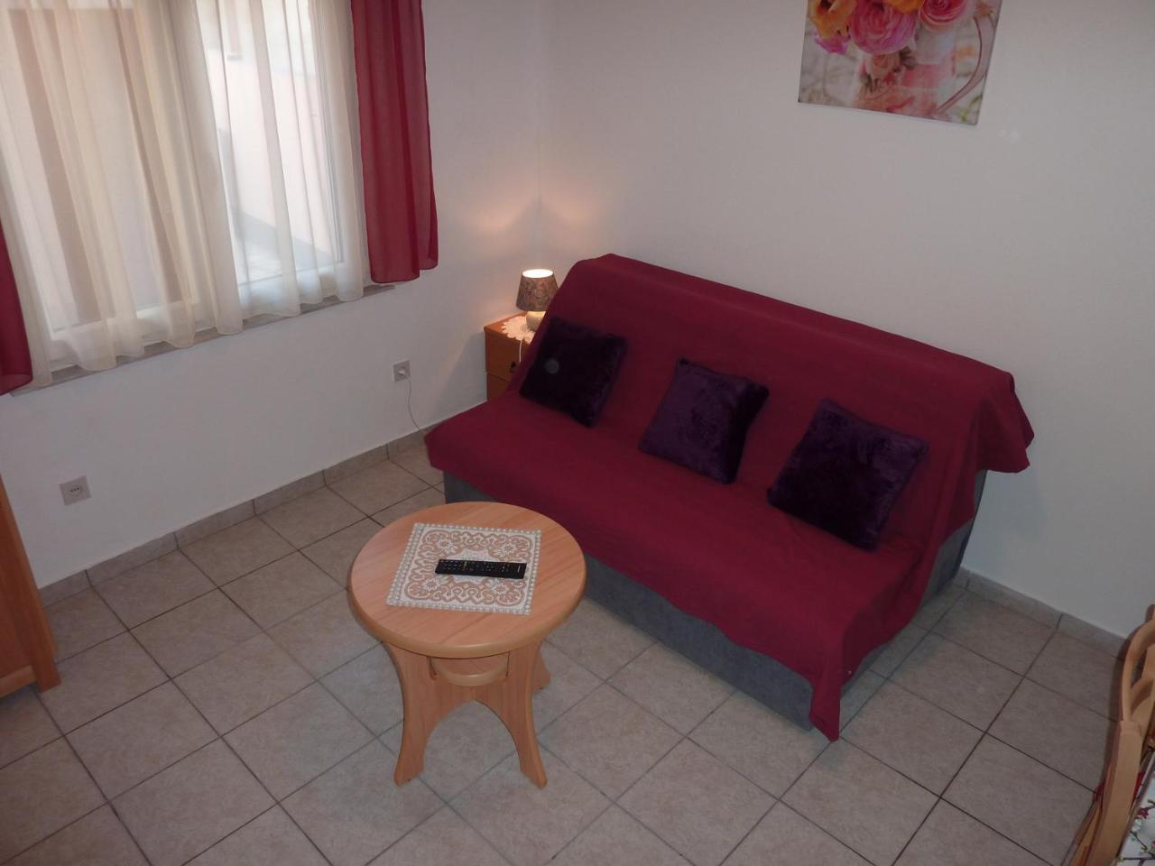 Queen Beach Apartments - Private Pool - Sabunike III Privlaka  Extérieur photo